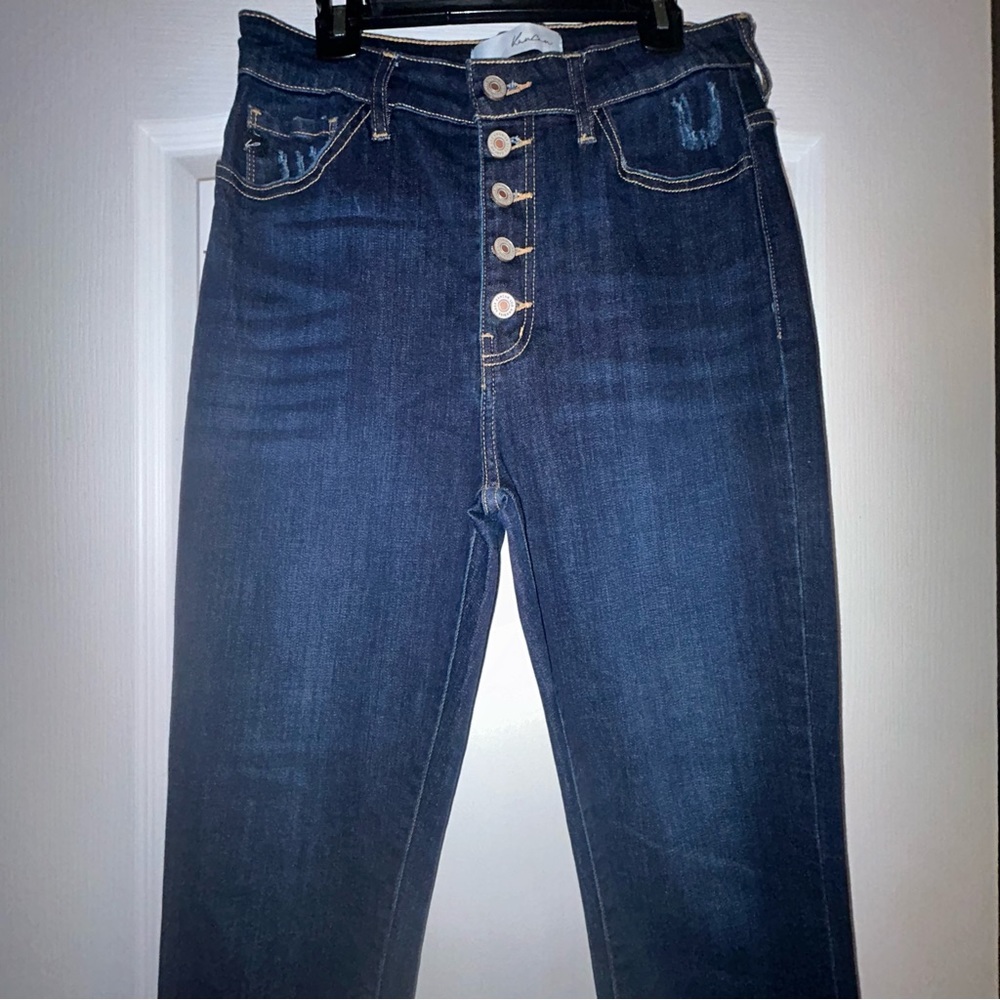 KanCan dark wash skinny jeans, high rise, sz 9/28, like new.
